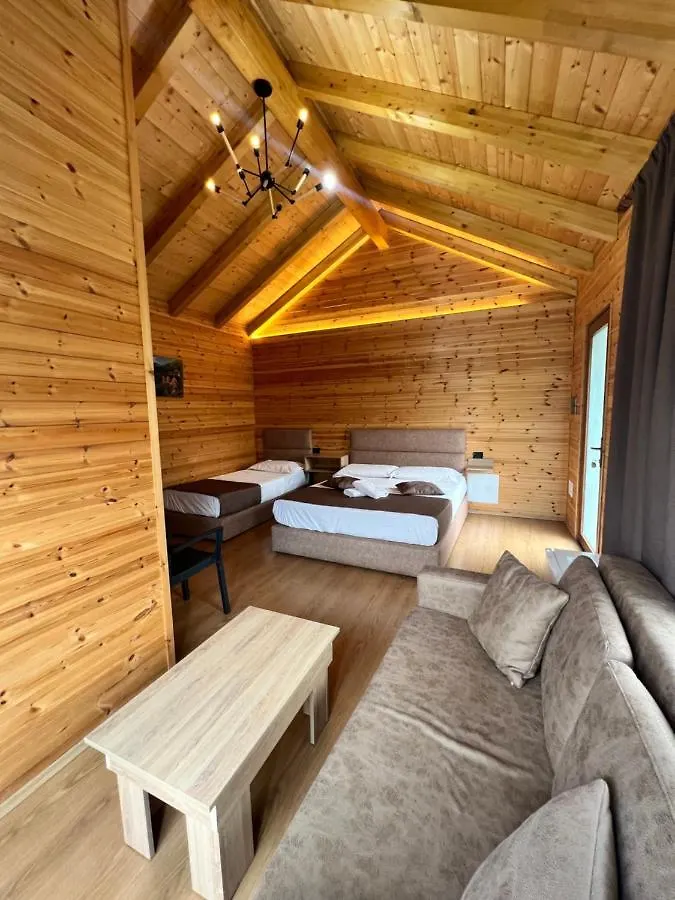 Bujtina Tradicionale Hotel Lepushe