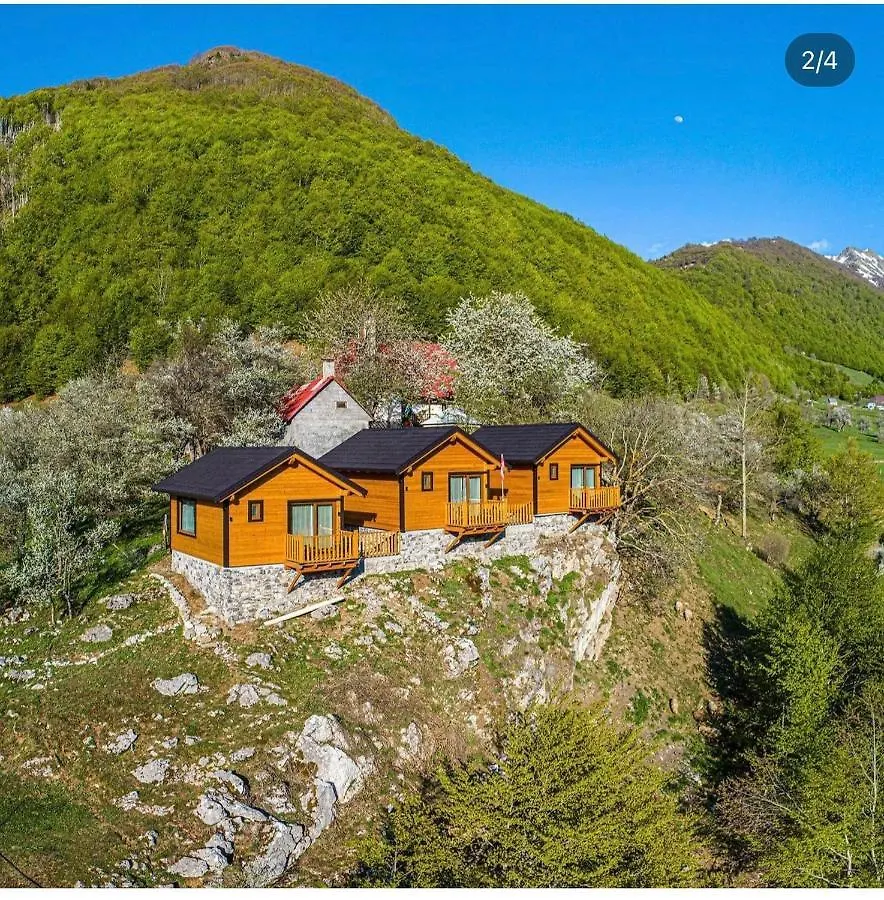 Guest house Bujtina Tradicionale Hotel Lepushe Albania