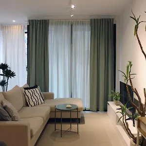 https://collective-urban-villa-in-tirana.hotels-in-tirana.com