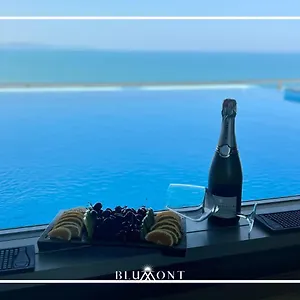 Hotel Luxury Rooftop By Blumont, Shkallnur